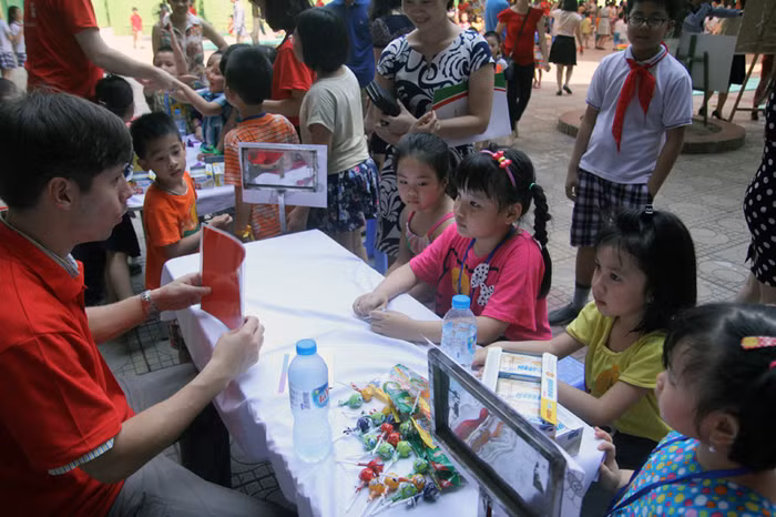 Có nên chọn trường học cho con đang ở bậc tiểu học? ảnh 1