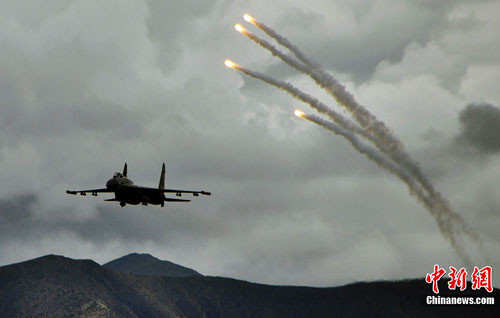 Quân đội Trung Quốc tập trận