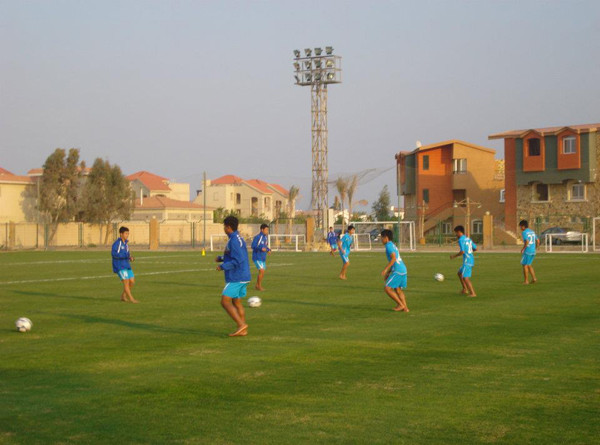 Chia đội hình đá tập