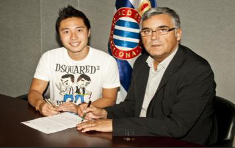 Cầu thủ trẻ Arthur Irawan ký hợp đồng với CLB Espanyol Cầu thủ trẻ Arthur Irawan ký hợp đồng với CLB Espanyol