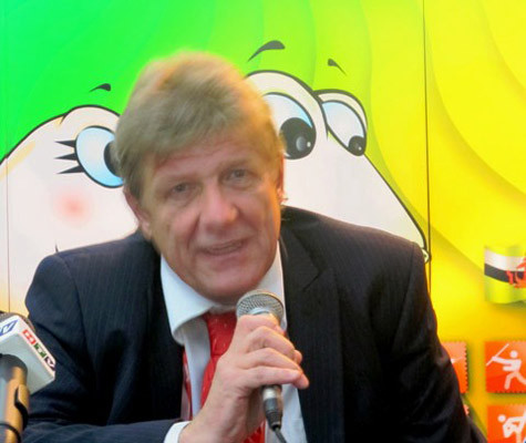 HLV Steffan Hasson tự tin về một chiến thắng cho U.23 Myanmar HLV Steffan Hasson tự tin về một chiến thắng cho U.23 Myanmar