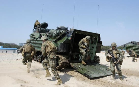 Mỹ-Hàn tập trận đổ bộ liên hợp (ảnh minh họa) Mỹ-Hàn tập trận đổ bộ liên hợp (ảnh minh họa)