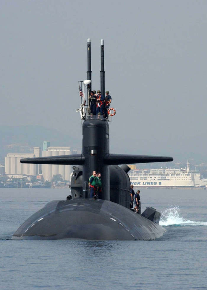 Tàu ngầm hạt nhân tấn công USS Dallas SSN-700 lớp Los Angeles của Hải quân Mỹ Tàu ngầm hạt nhân tấn công USS Dallas SSN-700 lớp Los Angeles của Hải quân Mỹ