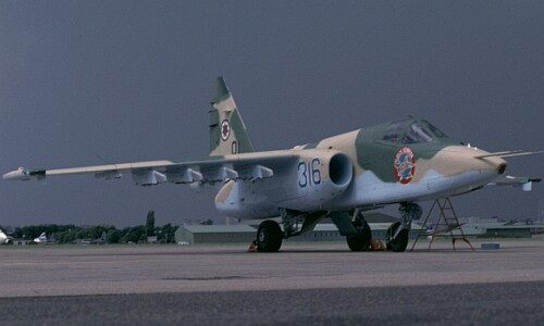 Máy bay chiến đấu Su-25KM Nga Máy bay chiến đấu Su-25KM Nga