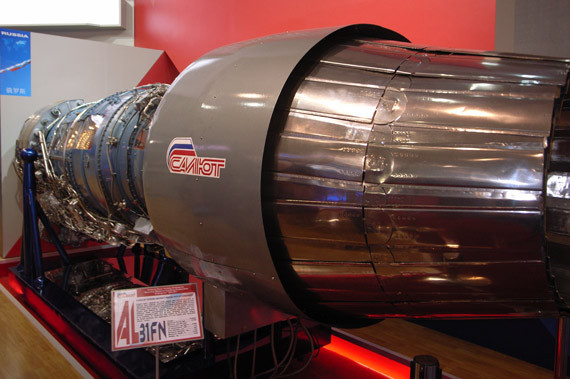 Động cơ AL-31FN do Nga chế tạo. Động cơ AL-31FN do Nga chế tạo.