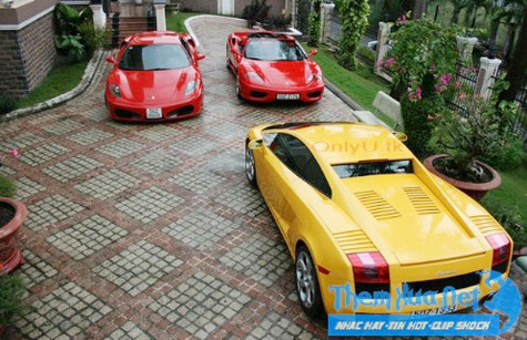 Một số model xe khác cũng khiến nhiều người phải mơ ước như Audi R8, hay chiếc Bentley, Rolls-Royce Phantom, Porsche, Mini Cooper… (Ảnh: Internet).