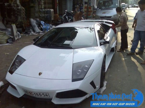 Một số model xe khác cũng khiến nhiều người phải mơ ước như Audi R8, hay chiếc Bentley, Rolls-Royce Phantom, Porsche, Mini Cooper… (Ảnh: Internet).