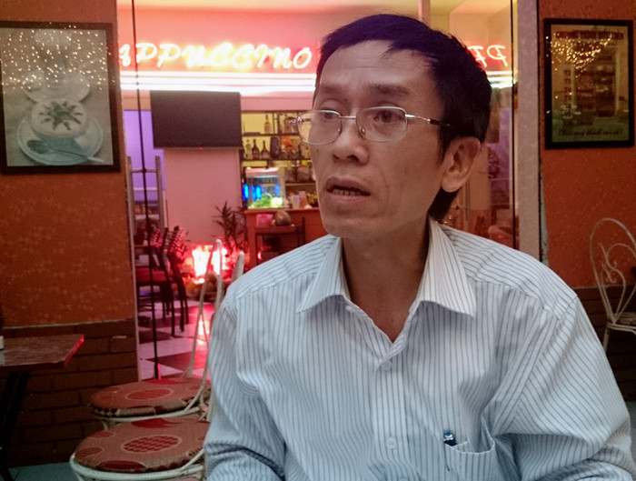 Ông Nguyễn Ngọc Thành kiến nghị, để sự việc được công khai và khách quan Bộ GD&ĐT cần có cuộc đối chất với các nhà khoa học về Toán. Ông Nguyễn Ngọc Thành kiến nghị, để sự việc được công khai và khách quan Bộ GD&ĐT cần có cuộc đối chất với các nhà khoa học về Toán.