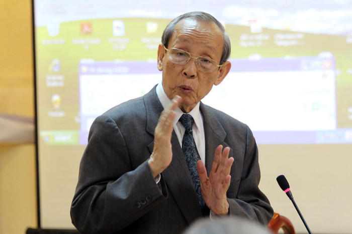 GS. Trần Hồng Quân đề nghị, cấu trúc giáo dục phổ thông cần có nghiên cứu sâu hơn, đồng bộ hơn. Ảnh Xuân Trung GS. Trần Hồng Quân đề nghị, cấu trúc giáo dục phổ thông cần có nghiên cứu sâu hơn, đồng bộ hơn. Ảnh Xuân Trung