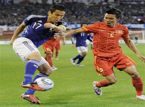 ĐT Viêt Nam bất ngờ trở lại top 100 thế giới