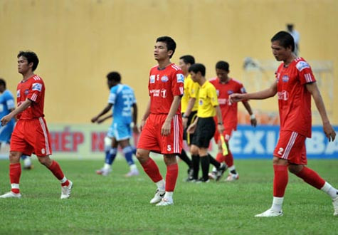 Becamex Bình Dương gây thất vọng lớn trong ngày khai mạc Cúp QG