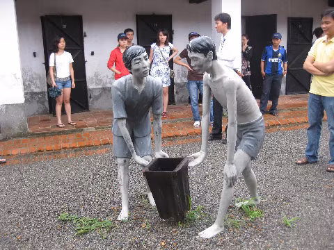 Địa Ngục của trần gian...