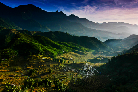 Một lần được ngắm tiên cảnh ở Sapa sẽ không ai muốn quên vùng núi cao.