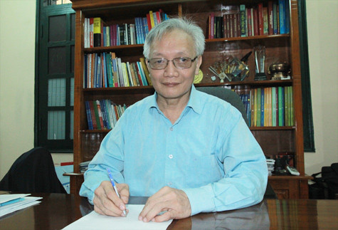 TS Nguyễn Tùng Lâm – Chủ tịch Hội tâm lí giáo dục Hà Nội nhận định, có cách nào đấy đã khiến học sinh chán học, không tạo ra điểm ghi nhớ cho học sinh. Ảnh Xuân Trung TS Nguyễn Tùng Lâm – Chủ tịch Hội tâm lí giáo dục Hà Nội nhận định, có cách nào đấy đã khiến học sinh chán học, không tạo ra điểm ghi nhớ cho học sinh. Ảnh Xuân Trung