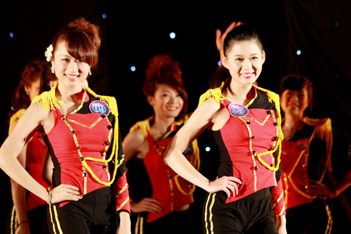 >> Phát sốt vì 4 nữ giáo viên xinh đẹp >>Hoa khôi ĐH Thương Mại 2012 duyên dáng áo dài >>Những hotgirl xinh đẹp làm "điên đảo" cư dân mạng (P8) >>Midu, Hà Min, Linh Hàn đọ dáng "nóng bỏng" >>Ngắm vẻ đẹp kiêu sa của Á hậu Hoàng Anh >>PHÁT SỐT VÌ NỮ THẠC SĨ ĐẸP NHẤT TRUNG QUỐC AI ĐẸP HƠN HOTGIRL KIM PHƯỢNG? >>Những nữ sinh diện áo dài đẹp hơn vẻ đẹp xuân thì của Mai Phương Thúy (P36) >>Phát sốt vì nữ sinh Trung Quốc đẹp như siêu mẫu >> Phát sốt vì 4 nữ giáo viên xinh đẹp >>Hoa khôi ĐH Thương Mại 2012 duyên dáng áo dài >>Những hotgirl xinh đẹp làm "điên đảo" cư dân mạng (P8) >>Midu, Hà Min, Linh Hàn đọ dáng "nóng bỏng" >>Ngắm vẻ đẹp kiêu sa của Á hậu Hoàng Anh >>PHÁT SỐT VÌ NỮ THẠC SĨ ĐẸP NHẤT TRUNG QUỐC AI ĐẸP HƠN HOTGIRL KIM PHƯỢNG? >>Những nữ sinh diện áo dài đẹp hơn vẻ đẹp xuân thì của Mai Phương Thúy (P36) >>Phát sốt vì nữ sinh Trung Quốc đẹp như siêu mẫu