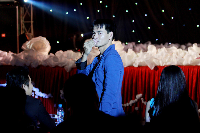 Nghệ sĩ hài Xuân Bắc cũng nằm trong Hội đồng Ban giám khảo. Sự xuất hiện của Xuân Bắc khiến nhiều sinh viên thích thú. >> Phát sốt vì 4 nữ giáo viên xinh đẹp >>Hoa khôi ĐH Thương Mại 2012 duyên dáng áo dài >>Những hotgirl xinh đẹp làm "điên đảo" cư dân mạng (P8) >>Midu, Hà Min, Linh Hàn đọ dáng "nóng bỏng" >>Ngắm vẻ đẹp kiêu sa của Á hậu Hoàng Anh >>PHÁT SỐT VÌ NỮ THẠC SĨ ĐẸP NHẤT TRUNG QUỐC AI ĐẸP HƠN HOTGIRL KIM PHƯỢNG? >>Những nữ sinh diện áo dài đẹp hơn vẻ đẹp xuân thì của Mai Phương Thúy (P36) >>Phát sốt vì nữ sinh Trung Quốc đẹp như siêu mẫu Nghệ sĩ hài Xuân Bắc cũng nằm trong Hội đồng Ban giám khảo. Sự xuất hiện của Xuân Bắc khiến nhiều sinh viên thích thú. >> Phát sốt vì 4 nữ giáo viên xinh đẹp >>Hoa khôi ĐH Thương Mại 2012 duyên dáng áo dài >>Những hotgirl xinh đẹp làm "điên đảo" cư dân mạng (P8) >>Midu, Hà Min, Linh Hàn đọ dáng "nóng bỏng" >>Ngắm vẻ đẹp kiêu sa của Á hậu Hoàng Anh >>PHÁT SỐT VÌ NỮ THẠC SĨ ĐẸP NHẤT TRUNG QUỐC AI ĐẸP HƠN HOTGIRL KIM PHƯỢNG? >>Những nữ sinh diện áo dài đẹp hơn vẻ đẹp xuân thì của Mai Phương Thúy (P36) >>Phát sốt vì nữ sinh Trung Quốc đẹp như siêu mẫu