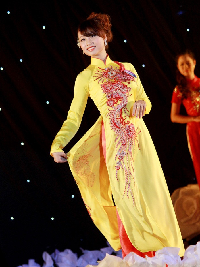 >> Phát sốt vì 4 nữ giáo viên xinh đẹp >>Hoa khôi ĐH Thương Mại 2012 duyên dáng áo dài >>Những hotgirl xinh đẹp làm "điên đảo" cư dân mạng (P8) >>Midu, Hà Min, Linh Hàn đọ dáng "nóng bỏng" >>Ngắm vẻ đẹp kiêu sa của Á hậu Hoàng Anh >>PHÁT SỐT VÌ NỮ THẠC SĨ ĐẸP NHẤT TRUNG QUỐC AI ĐẸP HƠN HOTGIRL KIM PHƯỢNG? >>Những nữ sinh diện áo dài đẹp hơn vẻ đẹp xuân thì của Mai Phương Thúy (P36) >>Phát sốt vì nữ sinh Trung Quốc đẹp như siêu mẫu >> Phát sốt vì 4 nữ giáo viên xinh đẹp >>Hoa khôi ĐH Thương Mại 2012 duyên dáng áo dài >>Những hotgirl xinh đẹp làm "điên đảo" cư dân mạng (P8) >>Midu, Hà Min, Linh Hàn đọ dáng "nóng bỏng" >>Ngắm vẻ đẹp kiêu sa của Á hậu Hoàng Anh >>PHÁT SỐT VÌ NỮ THẠC SĨ ĐẸP NHẤT TRUNG QUỐC AI ĐẸP HƠN HOTGIRL KIM PHƯỢNG? >>Những nữ sinh diện áo dài đẹp hơn vẻ đẹp xuân thì của Mai Phương Thúy (P36) >>Phát sốt vì nữ sinh Trung Quốc đẹp như siêu mẫu