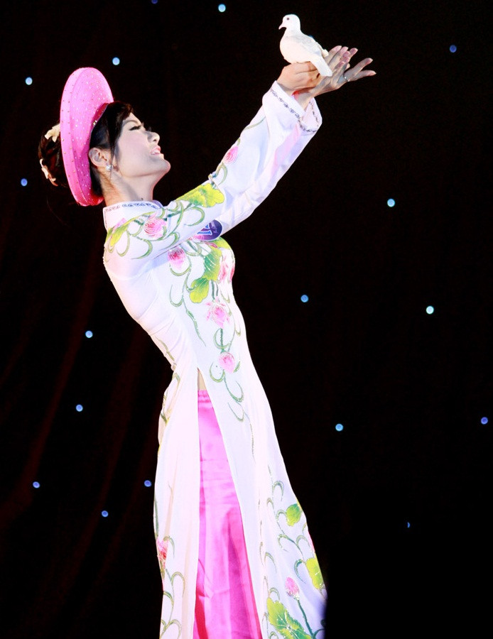 >> Phát sốt vì 4 nữ giáo viên xinh đẹp >>Hoa khôi ĐH Thương Mại 2012 duyên dáng áo dài >>Những hotgirl xinh đẹp làm "điên đảo" cư dân mạng (P8) >>Midu, Hà Min, Linh Hàn đọ dáng "nóng bỏng" >>Ngắm vẻ đẹp kiêu sa của Á hậu Hoàng Anh >>PHÁT SỐT VÌ NỮ THẠC SĨ ĐẸP NHẤT TRUNG QUỐC AI ĐẸP HƠN HOTGIRL KIM PHƯỢNG? >>Những nữ sinh diện áo dài đẹp hơn vẻ đẹp xuân thì của Mai Phương Thúy (P36) >>Phát sốt vì nữ sinh Trung Quốc đẹp như siêu mẫu >> Phát sốt vì 4 nữ giáo viên xinh đẹp >>Hoa khôi ĐH Thương Mại 2012 duyên dáng áo dài >>Những hotgirl xinh đẹp làm "điên đảo" cư dân mạng (P8) >>Midu, Hà Min, Linh Hàn đọ dáng "nóng bỏng" >>Ngắm vẻ đẹp kiêu sa của Á hậu Hoàng Anh >>PHÁT SỐT VÌ NỮ THẠC SĨ ĐẸP NHẤT TRUNG QUỐC AI ĐẸP HƠN HOTGIRL KIM PHƯỢNG? >>Những nữ sinh diện áo dài đẹp hơn vẻ đẹp xuân thì của Mai Phương Thúy (P36) >>Phát sốt vì nữ sinh Trung Quốc đẹp như siêu mẫu