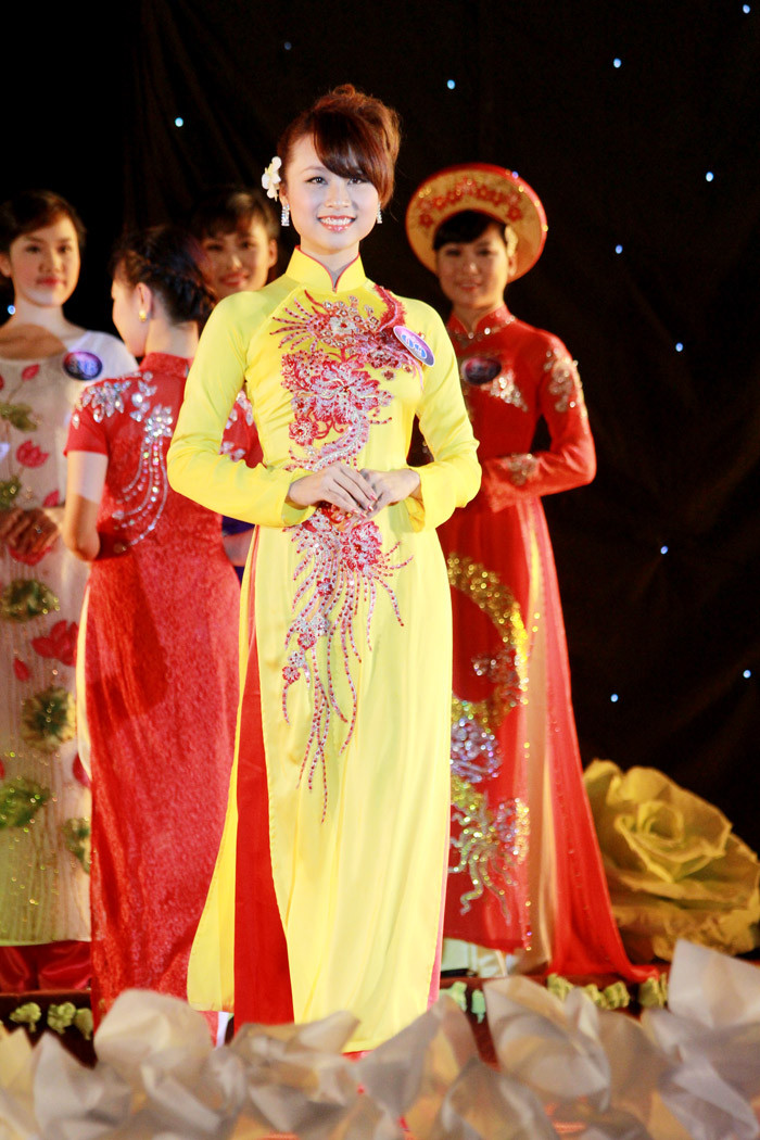 >> Phát sốt vì 4 nữ giáo viên xinh đẹp >>Hoa khôi ĐH Thương Mại 2012 duyên dáng áo dài >>Những hotgirl xinh đẹp làm "điên đảo" cư dân mạng (P8) >>Midu, Hà Min, Linh Hàn đọ dáng "nóng bỏng" >>Ngắm vẻ đẹp kiêu sa của Á hậu Hoàng Anh >>PHÁT SỐT VÌ NỮ THẠC SĨ ĐẸP NHẤT TRUNG QUỐC AI ĐẸP HƠN HOTGIRL KIM PHƯỢNG? >>Những nữ sinh diện áo dài đẹp hơn vẻ đẹp xuân thì của Mai Phương Thúy (P36) >>Phát sốt vì nữ sinh Trung Quốc đẹp như siêu mẫu >> Phát sốt vì 4 nữ giáo viên xinh đẹp >>Hoa khôi ĐH Thương Mại 2012 duyên dáng áo dài >>Những hotgirl xinh đẹp làm "điên đảo" cư dân mạng (P8) >>Midu, Hà Min, Linh Hàn đọ dáng "nóng bỏng" >>Ngắm vẻ đẹp kiêu sa của Á hậu Hoàng Anh >>PHÁT SỐT VÌ NỮ THẠC SĨ ĐẸP NHẤT TRUNG QUỐC AI ĐẸP HƠN HOTGIRL KIM PHƯỢNG? >>Những nữ sinh diện áo dài đẹp hơn vẻ đẹp xuân thì của Mai Phương Thúy (P36) >>Phát sốt vì nữ sinh Trung Quốc đẹp như siêu mẫu