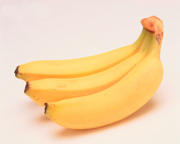 Chuối: Chuối là một trong những loại trái cây chứa hàm lượng carbohydrate cao nhất. Nó cũng chứa nhiều nguyên tố vi lượng giúp ngăn chặn đường ngấm vào máu một cách nhanh chóng. Chuối còn giàu magiê, ăn một quả chuối có thể đáp ứng nhu cầu magie cần thiết của cơ thể trong vòng 24 giờ. Chuối: Chuối là một trong những loại trái cây chứa hàm lượng carbohydrate cao nhất. Nó cũng chứa nhiều nguyên tố vi lượng giúp ngăn chặn đường ngấm vào máu một cách nhanh chóng. Chuối còn giàu magiê, ăn một quả chuối có thể đáp ứng nhu cầu magie cần thiết của cơ thể trong vòng 24 giờ.