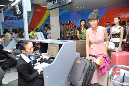 Vé giá 19.000 đồng được áp dụng cho đường bay TP HCM - Nha Trang. Ảnh: ĐV