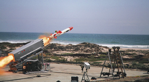 Một loại tên lửa phòng thủ ven bờ của Thổ Nhĩ Kỳ (ảnh minh hoạ) Một loại tên lửa phòng thủ ven bờ của Thổ Nhĩ Kỳ (ảnh minh hoạ)