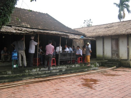 Ngôi nhà gỗ 3 gian và ngôi nhà tranh đơn sơ nơi quê nhà của Đại tướng Võ Nguyên Giáp Ngôi nhà gỗ 3 gian và ngôi nhà tranh đơn sơ nơi quê nhà của Đại tướng Võ Nguyên Giáp