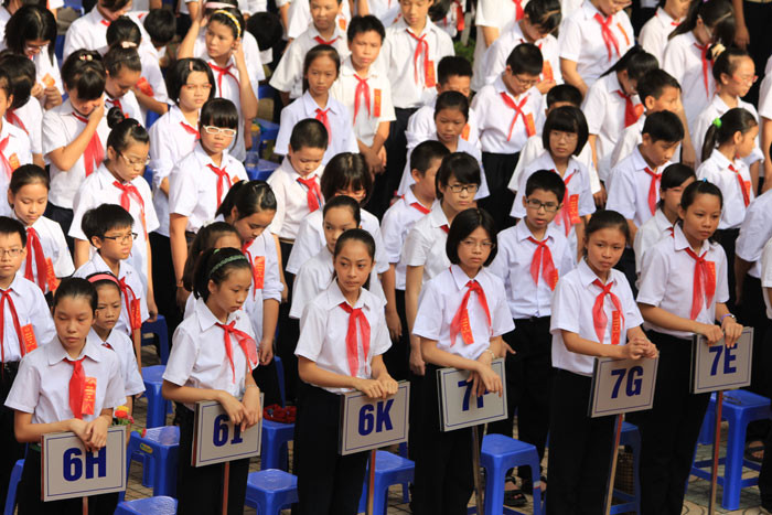 >> Những hình ảnh ấn tượng về trẻ em ở Trường Sa >> Cô giáo 9X xinh đẹp của Trường Chuyên Hà Nội - Amsterdam