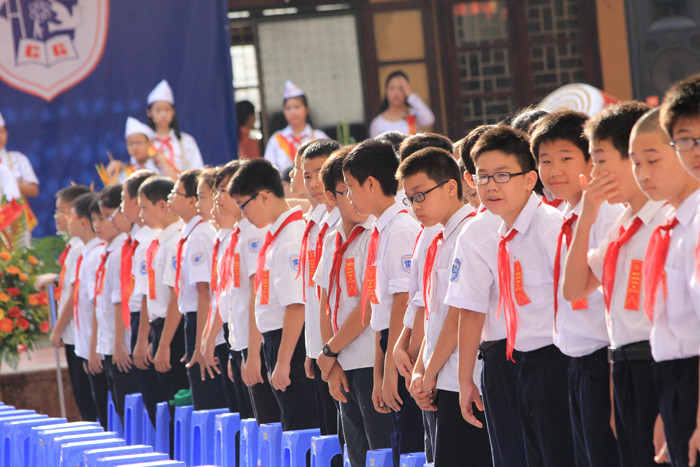 >> Những hình ảnh ấn tượng về trẻ em ở Trường Sa >> Cô giáo 9X xinh đẹp của Trường Chuyên Hà Nội - Amsterdam