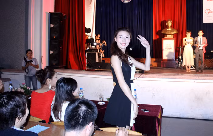 Và những người đẹp khác… Chùm ảnh: Học sinh đến trường trên con đường... "tử thần" Điểm danh những hot girl "siêu kute" làm "điên đảo" mạng facebook Những gương mặt sáng giá nhất vòng 3 Imiss Thăng Long 2012