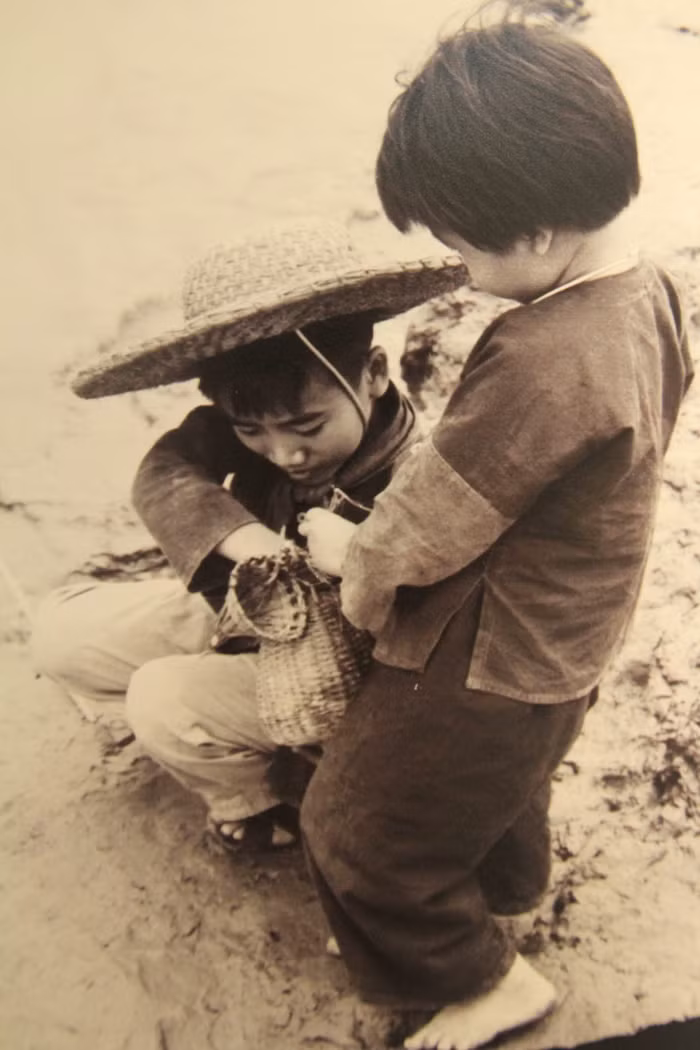 Trần Đăng Khoa mò cua bắt ốc. >>Chàng trai không tay người Dao đỗ Đại học >>Đáng yêu những thiên thần nhỏ ngày khai trường >>Những hình ảnh đẹp nhất lễ khai giảng 2012 Trần Đăng Khoa mò cua bắt ốc. >>Chàng trai không tay người Dao đỗ Đại học >>Đáng yêu những thiên thần nhỏ ngày khai trường >>Những hình ảnh đẹp nhất lễ khai giảng 2012