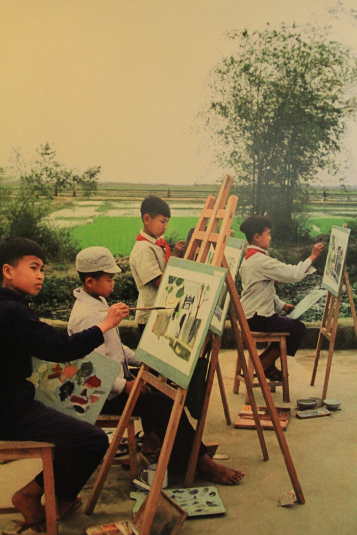 Những lớp năng khiếu hội họa vẫn được mở dưới tiếng bom rền. >>Chàng trai không tay người Dao đỗ Đại học >>Đáng yêu những thiên thần nhỏ ngày khai trường >>Những hình ảnh đẹp nhất lễ khai giảng 2012 Những lớp năng khiếu hội họa vẫn được mở dưới tiếng bom rền. >>Chàng trai không tay người Dao đỗ Đại học >>Đáng yêu những thiên thần nhỏ ngày khai trường >>Những hình ảnh đẹp nhất lễ khai giảng 2012