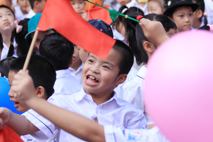 Chùm ảnh: Nữ sinh cực "xì tin" trong ngày khai trường >>Nữ sinh đẹp rạng ngời ngày khai trường >>Những thầy cô là hotgirl, hotboy nổi đình nổi đám Chùm ảnh: Nữ sinh cực "xì tin" trong ngày khai trường >>Nữ sinh đẹp rạng ngời ngày khai trường >>Những thầy cô là hotgirl, hotboy nổi đình nổi đám