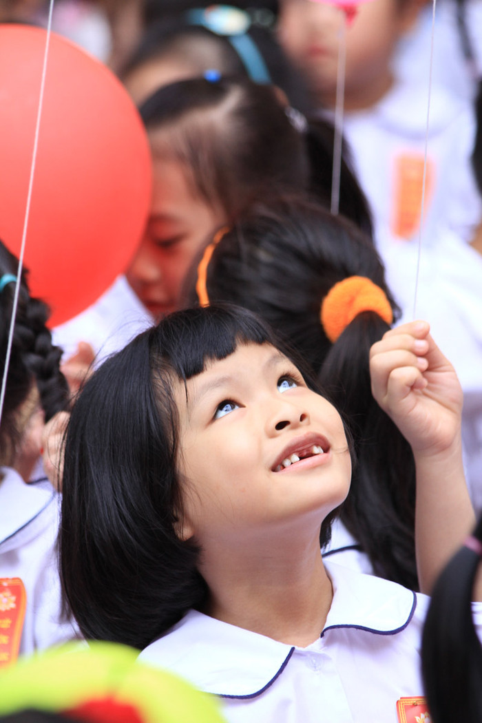 Chùm ảnh: Nữ sinh cực "xì tin" trong ngày khai trường >>Nữ sinh đẹp rạng ngời ngày khai trường >>Những thầy cô là hotgirl, hotboy nổi đình nổi đám Chùm ảnh: Nữ sinh cực "xì tin" trong ngày khai trường >>Nữ sinh đẹp rạng ngời ngày khai trường >>Những thầy cô là hotgirl, hotboy nổi đình nổi đám