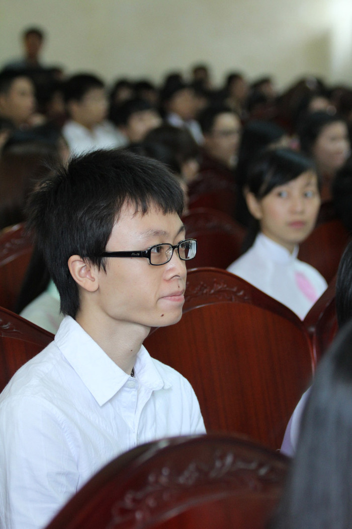 Gương mặt sinh viên năm thứ nhất(K57). Gương mặt sinh viên năm thứ nhất(K57).
