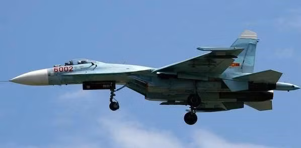 Máy bay chiến đấu Su-27SK của Không quân Việt Nam