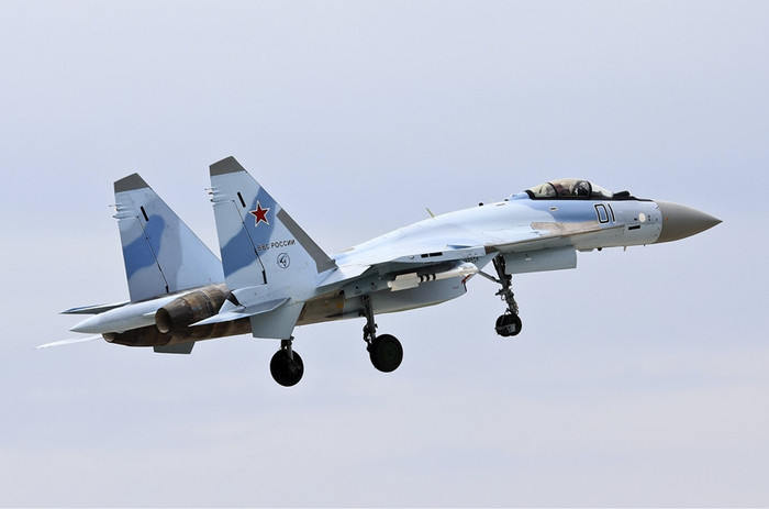 Máy bay chiến đấu Su-35S Nga Máy bay chiến đấu Su-35S Nga
