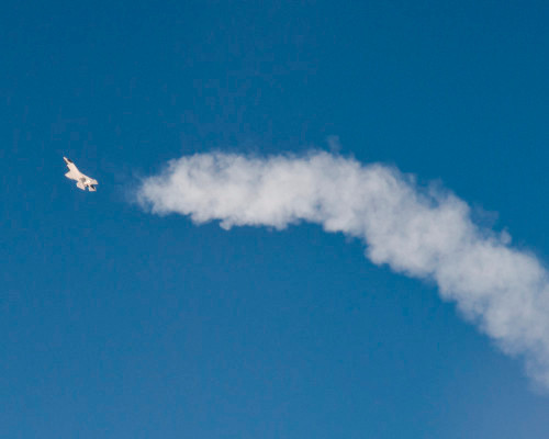 Máy bay chiến đấu F-35C bay thử