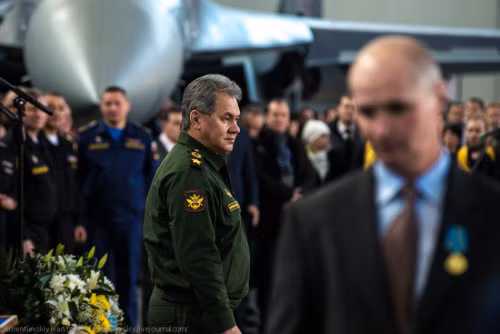 Bộ trưởng Quốc phòng Nga Sergei Shoigu trong lễ bàn giao