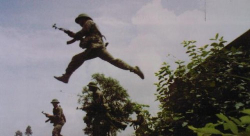 Lượng trang bị súng trường AK-47 trong Quân đội Việt Nam rất nhiều