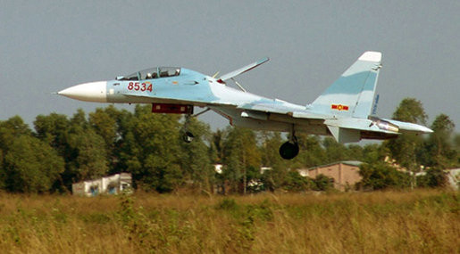 Báo "Hoàn Cầu" Trung Quốc cho rằng: "Át chủ bài" của Không quân Việt Nam do Nga chế tạo, phạm vi tác chiến bao trùm toàn bộ Biển Đông Báo "Hoàn Cầu" Trung Quốc cho rằng: "Át chủ bài" của Không quân Việt Nam do Nga chế tạo, phạm vi tác chiến bao trùm toàn bộ Biển Đông