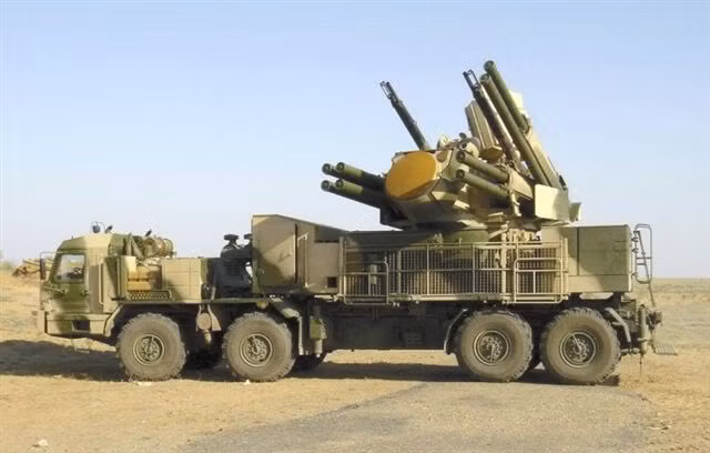 Hệ thống phòng không tên lửa-pháo hợp nhất Pantsir-S do Nga chế tạo (ảnh minh họa).