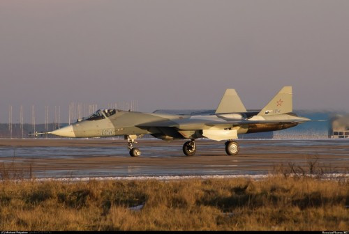 Máy bay chiến đấu tàng hình T-50 Nga Máy bay chiến đấu tàng hình T-50 Nga