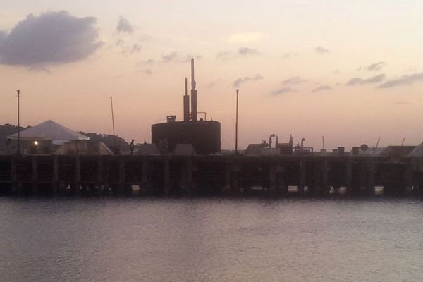 Tàu ngầm động cơ hạt nhân Cheyenne Mỹ đến vịnh Subic Philippines