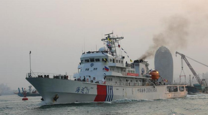 Ngày 21 tháng 4 năm 2014, tàu Hải tuần-21 (trong hình) và tàu Hải tuần-1103 của Cục hải sự Hải Nam - Trung Quốc cùng thủy phi cơ nước này khởi hành đến vùng biển quần đảo Hoàng Sa để tuần tra phi pháp Ngày 21 tháng 4 năm 2014, tàu Hải tuần-21 (trong hình) và tàu Hải tuần-1103 của Cục hải sự Hải Nam - Trung Quốc cùng thủy phi cơ nước này khởi hành đến vùng biển quần đảo Hoàng Sa để tuần tra phi pháp