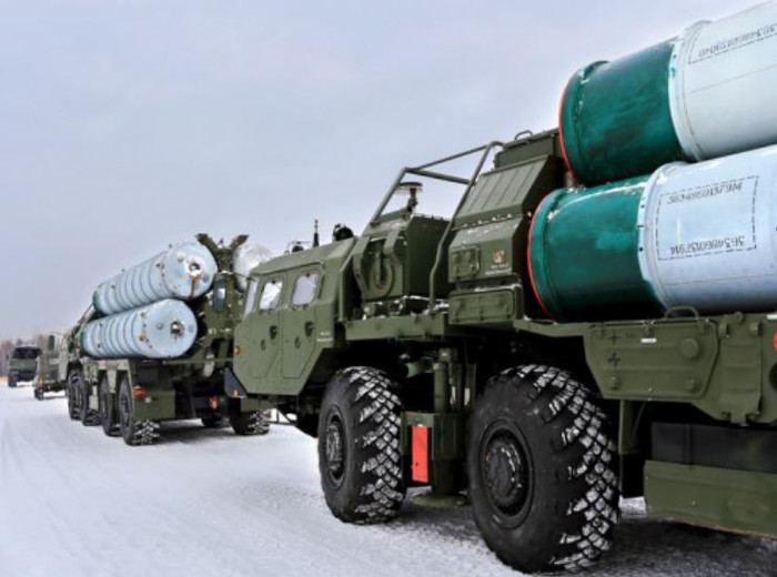 Hệ thống tên lửa phòng không S-300PMU2 Nga (nguồn mạng sina TQ) Hệ thống tên lửa phòng không S-300PMU2 Nga (nguồn mạng sina TQ)