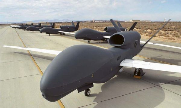 Máy bay do thám không người lái Global Hawk Mỹ
