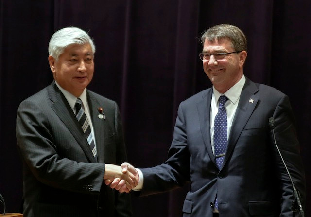 Bộ trưởng Quốc phòng Mỹ Ashton B Carter thăm Nhật Bản Bộ trưởng Quốc phòng Mỹ Ashton B Carter thăm Nhật Bản