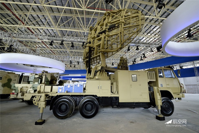 Vũ khí trang bị tại Triển lãm hàng không Chu Hải Trung Quốc Vũ khí trang bị tại Triển lãm hàng không Chu Hải Trung Quốc