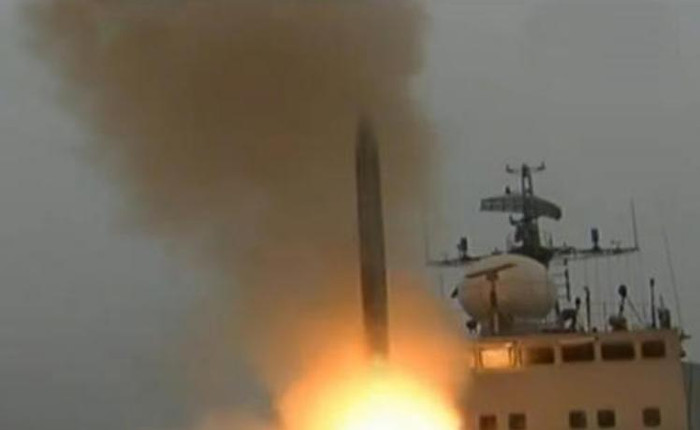 Tên lửa chống hạm YJ-18 Trung Quốc Tên lửa chống hạm YJ-18 Trung Quốc